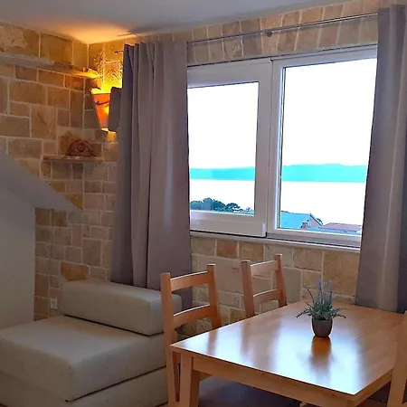 Strandnahe Mit Tollem Ausblick By Interhome * Baška Voda