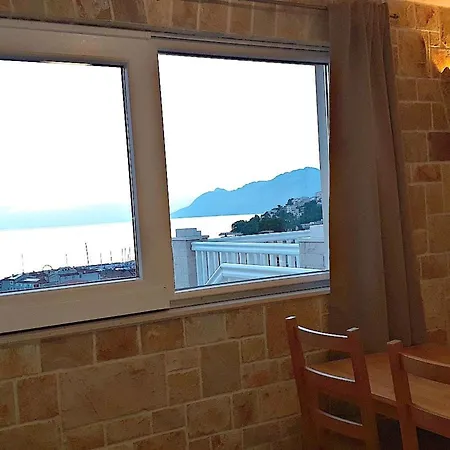 Strandnahe Mit Tollem Ausblick By Interhome Lägenhet Baška Voda