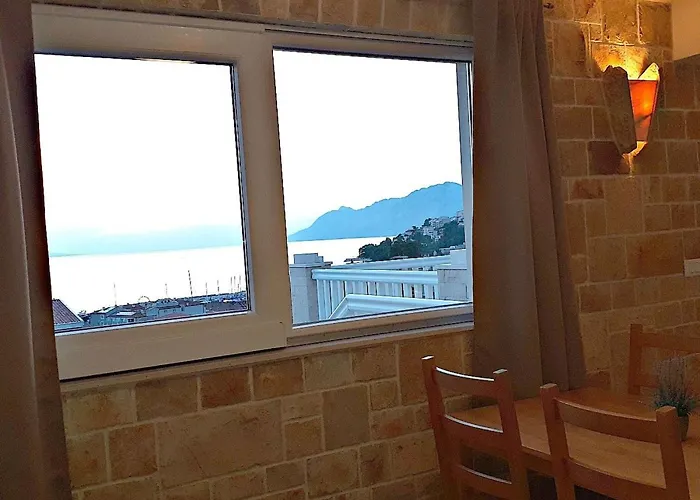 Strandnahe Mit Tollem Ausblick By Interhome Apartman Baška Voda