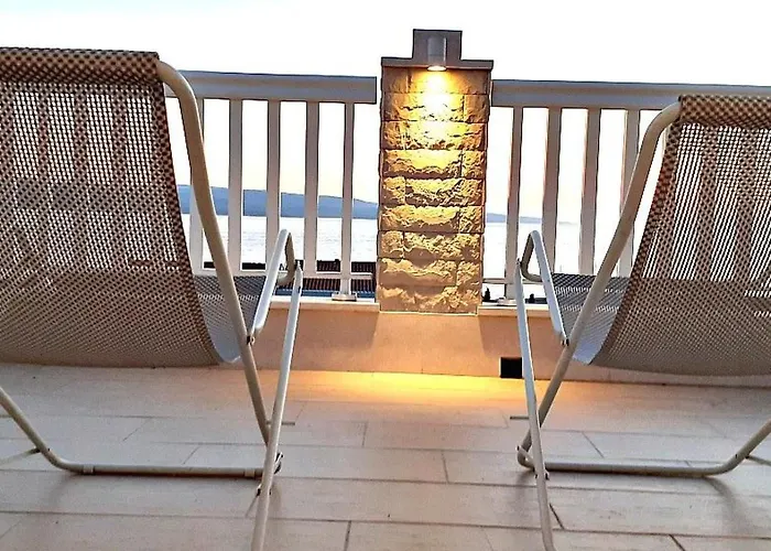 Strandnahe Mit Tollem Ausblick By Interhome