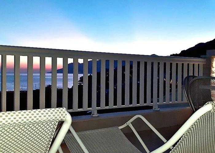 Strandnahe Mit Tollem Ausblick By Interhome *