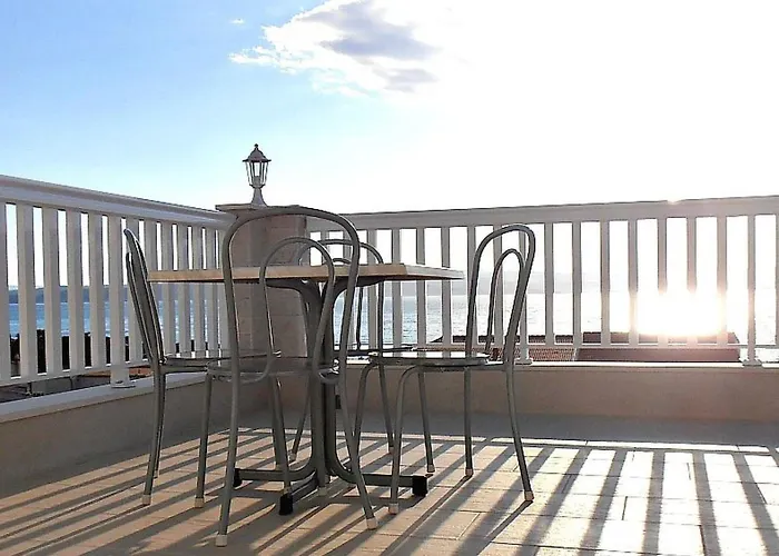 Apartman Strandnahe Mit Tollem Ausblick By Interhome